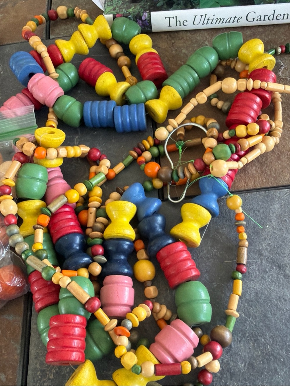 Huge lot Vintage Playskool Landscape + Wooden Beads+ Walco Bumble + Macrame Craf - Picture 8 of 8